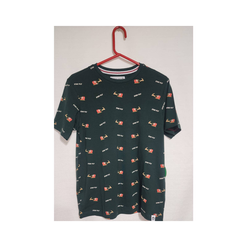 Santa Claus riding sleigh t shirt men's small